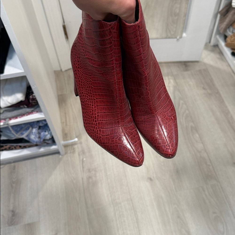 Leather boots - Picture 2 of 4